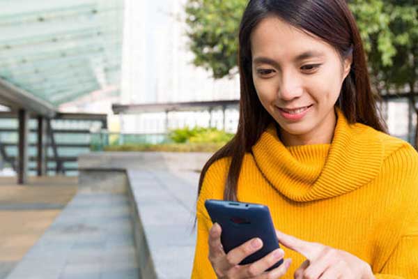 20 saat cep telefonuna bakan kadın ölüm tehlikesi atlattı