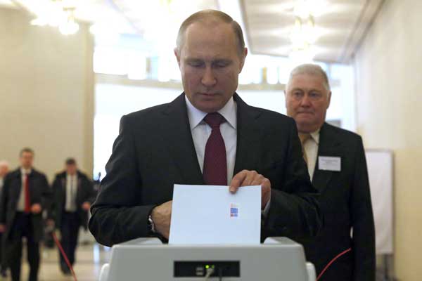 Rusya'da başkanlık seçimleri başladı!