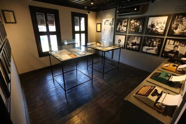 Bursa'da Edebiyat Müzesi açıldı