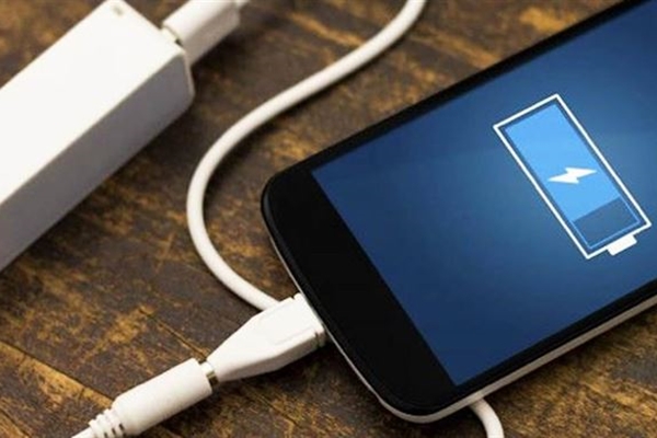 Telefonla konuşurken öldü