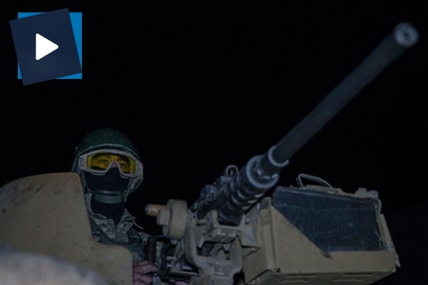 Mehmetçik Afrin’de gece devriyesinde