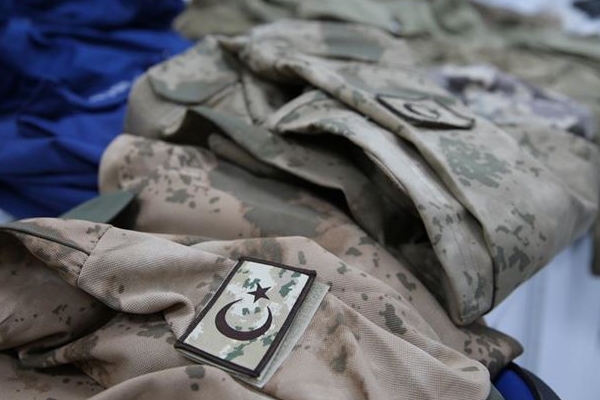 Mehmetçiğin kıyafeti sıkı denetimden geçiriliyor