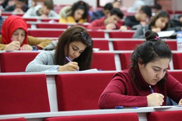 YKS'ye 2 milyon 322 bin başvuru