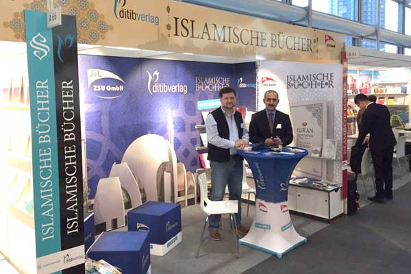 Almanya'da Türkçe ve Almanca kitap sergisi