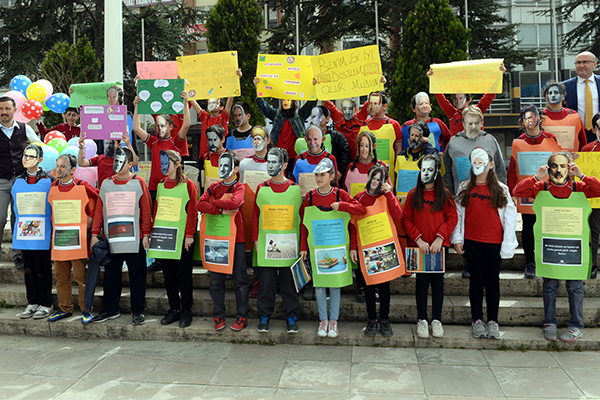 Tokat'ta ortaokul öğrencilerinden farklı etkinlik
