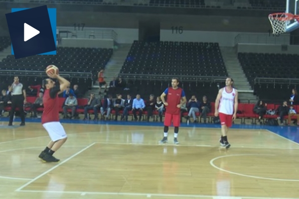 İbrahim Kalın'dan basket şov