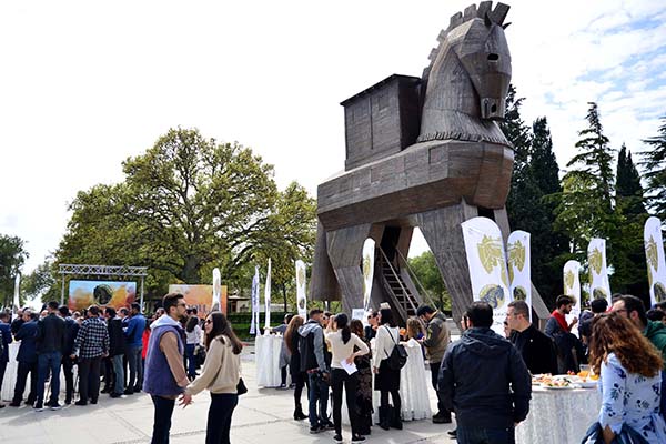 'Uluslararası Homeros Edebiyat Festivali' başladı