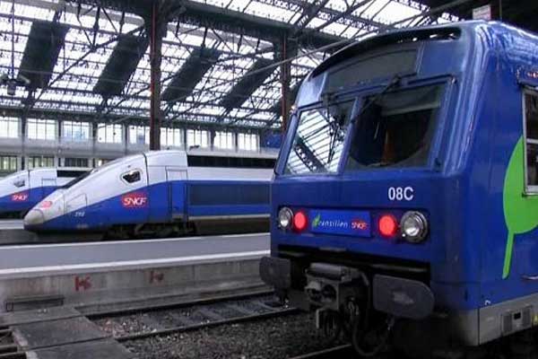 Fransız demir yolu işçileri 36 günlük greve hazırlanıyor