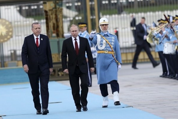 Cumhurbaşkanı Erdoğan ve Putin bir araya geldi