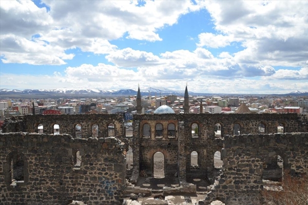 Beylerbeyi Sarayı'nda su sarnıcı bulundu