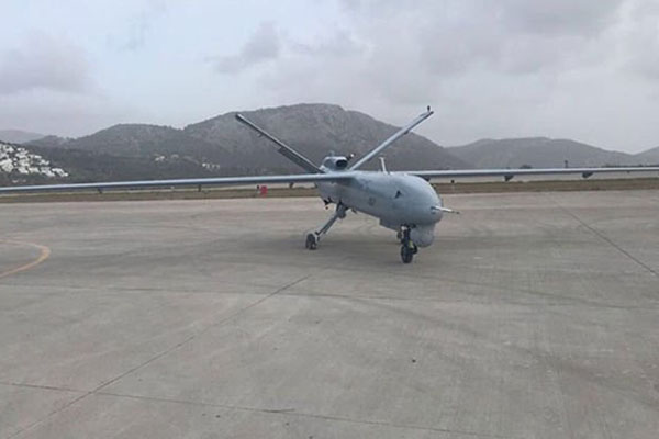 Deniz Kuvvetleri'nin ANKA'sı Ege Denizi'nde uçuşlarına başladı