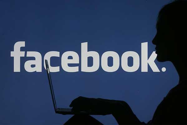 'Facebook ve sosyal medyanın regülasyonu şart'