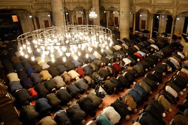 Miraç Kandili idrak ediliyor