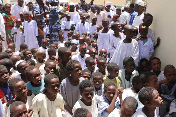 Sudan'daki Türk hastanesinde 300 çocuk ücretsiz sünnet edildi