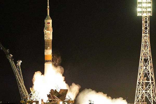 Rusya askeri uydu fırlattı