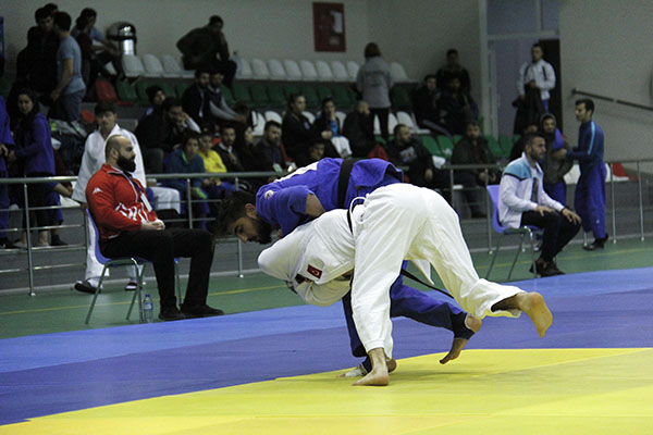 Üniversiteler Arası Türkiye Judo Şampiyonası başladı