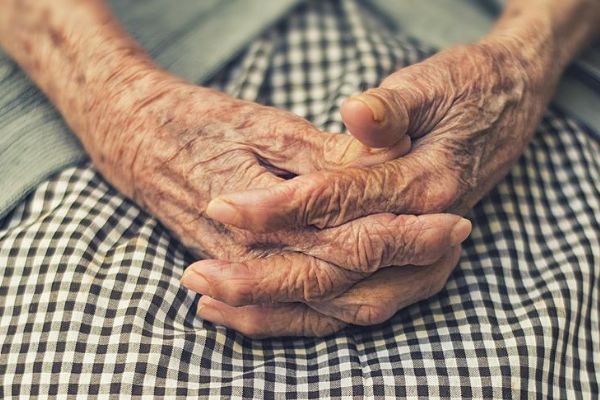 Dünyanın en yaşlı insanı öldü