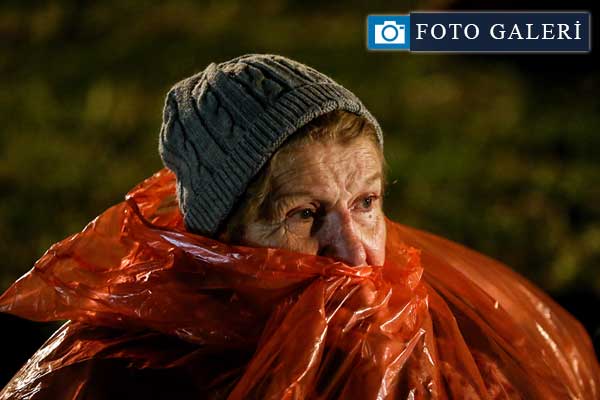 Anzak Koyu'nda 'Şafak Ayini'