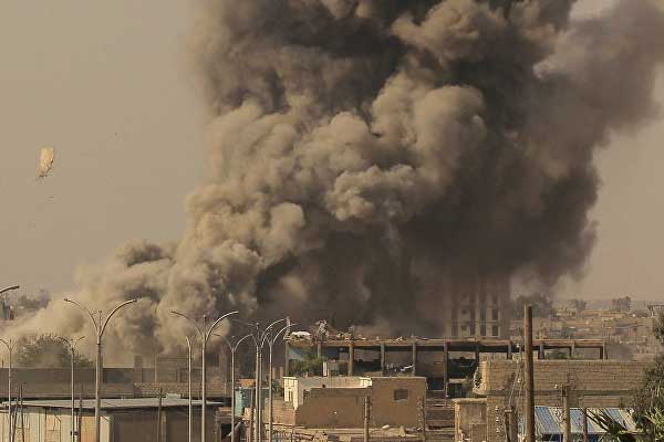 Esed rejimi depolarına füze saldırısı