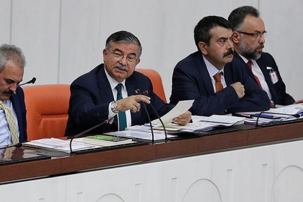 Bakan Yılmaz'dan öğretmen alımı açıklaması