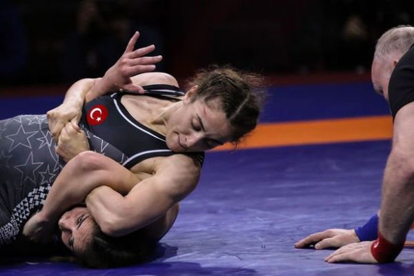 Bediha Gün'den bronz madalya