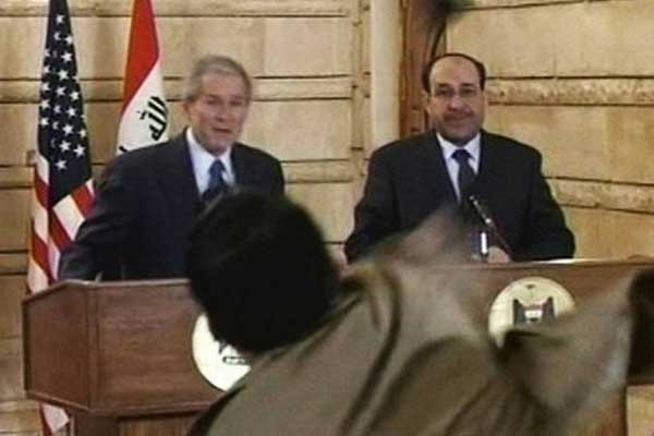 Bush'a ayakkabı fırlatmıştı! Iraklı gazeteci milletvekili adayı oldu