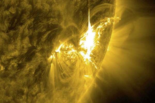 NASA, mavi Güneş görüntüleri yayınladı