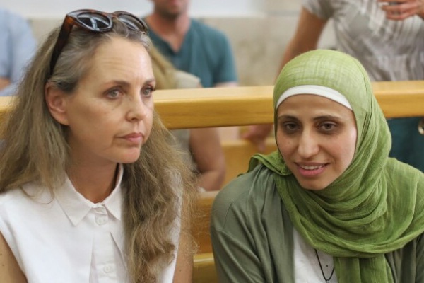 Filistinli şairin şiiri 'terör örgütüne destek' sayıldı