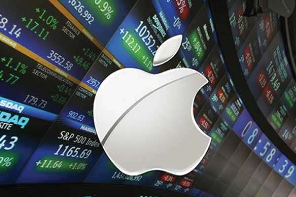 Apple hisseleri rekor kırdı