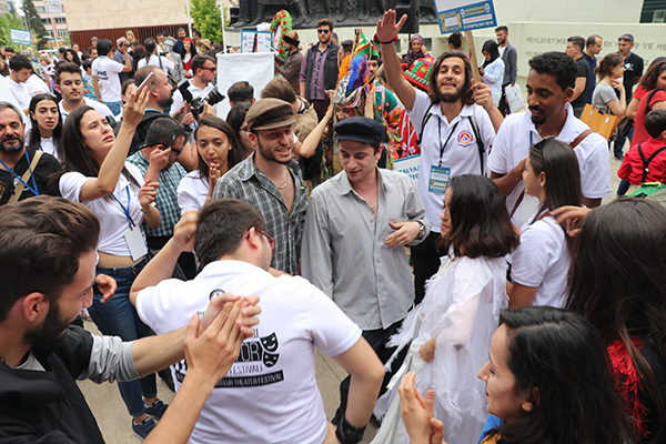 Denizli 32. Uluslararası Amatör Tiyatro Festivali başladı