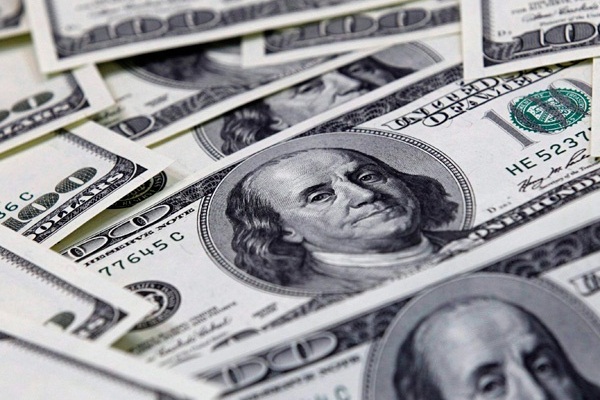 Dolar günü rekorla kapattı