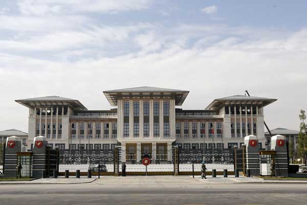 Beştepe'de ekonomi zirvesi