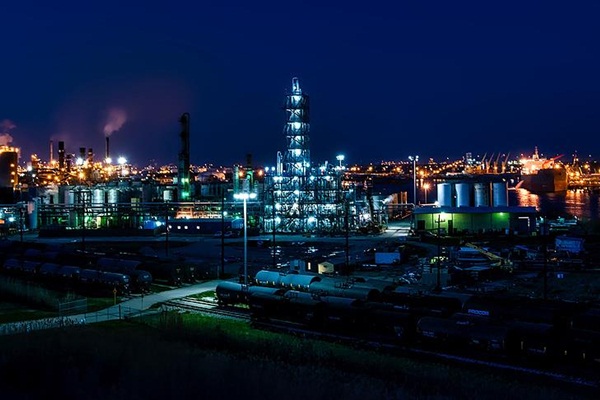 Donald Trump'ın İran kararıyla petrol fiyatları yüzde 3 arttı