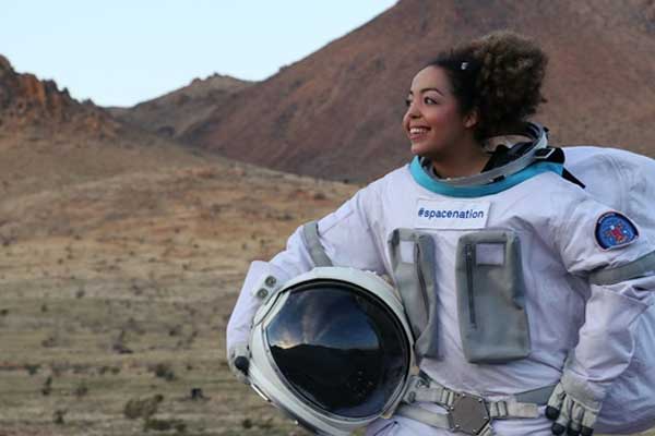 Uzaya gönderen mobil uygulama