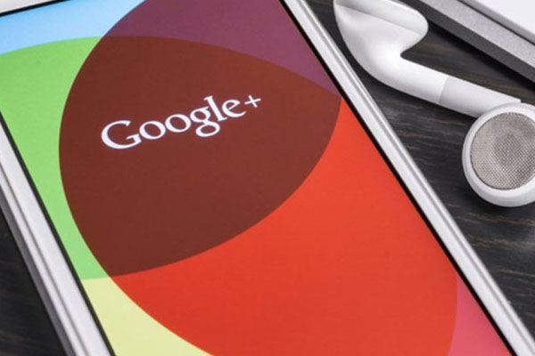 Google'dan telefon hamlesi