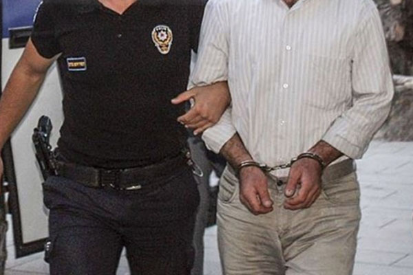 'Paralel Yapı' operasyonu: 4 kişi tutuklandı