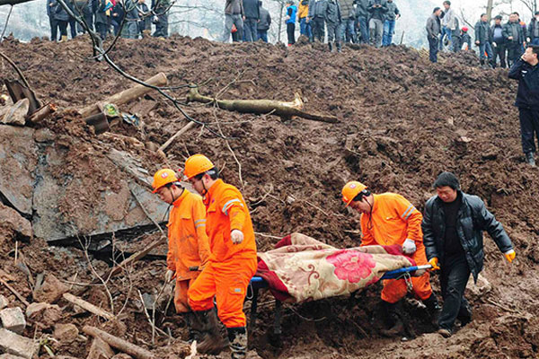 Çin'de heyelan: 16 ölü