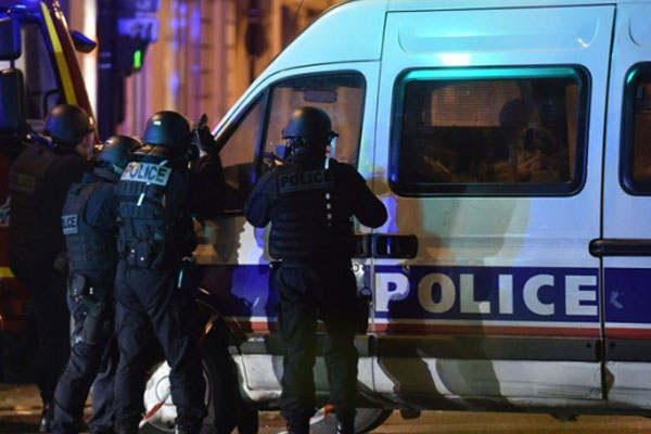 Paris'teki saldırıda yeni iddia