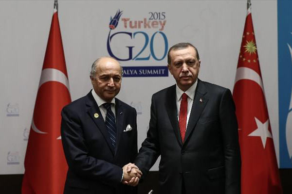 Erdoğan, Fransa Dışişleri Bakanı ile görüştü