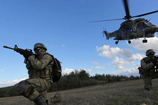 Hakkari'de hava destekli operasyon