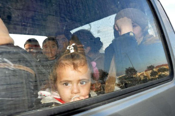 2 minibüste 35 Suriyeli yakalandı