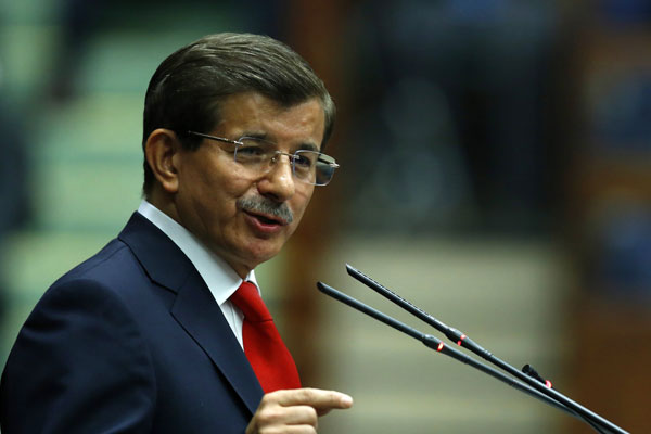 Davutoğlu'ndan yeni vekillere uyarı