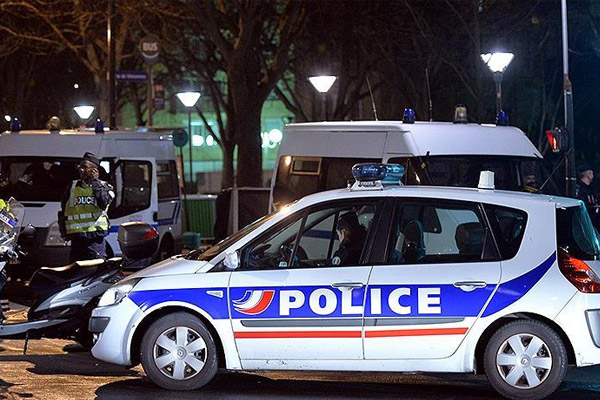Fransa'da Türk vatandaşına ırkçı saldırı