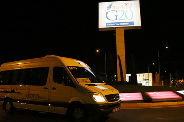 Kapatılan yollar yeniden ulaşıma açıldı