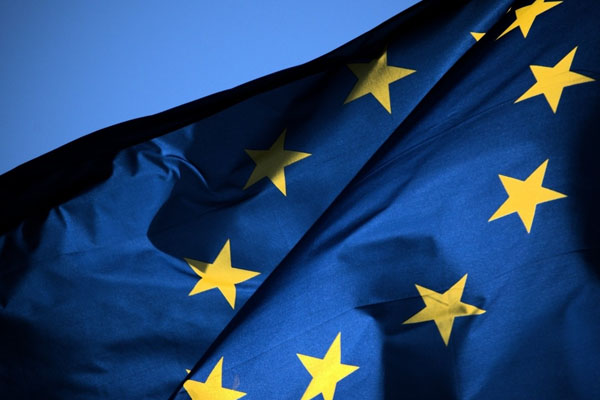 AB krediye 'yeşil ışık' yaktı