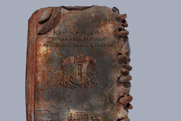 'Bomba işlemeyen pasaport'