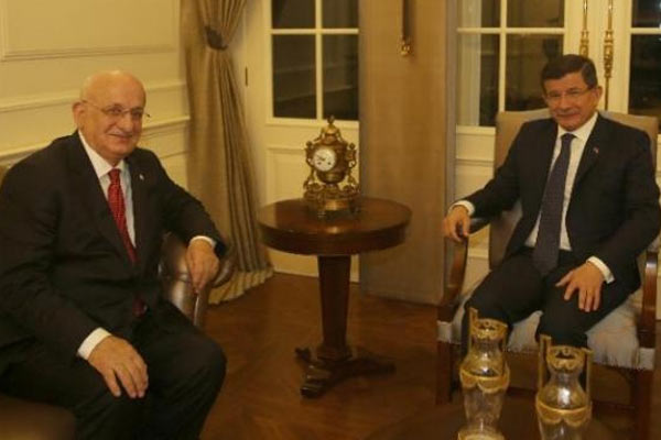 Davutoğlu, İsmail Kahraman’ı kabul etti