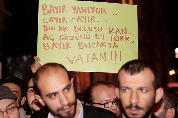 Türkmen köylerine yönelik saldırılara tepkiler sürüyor