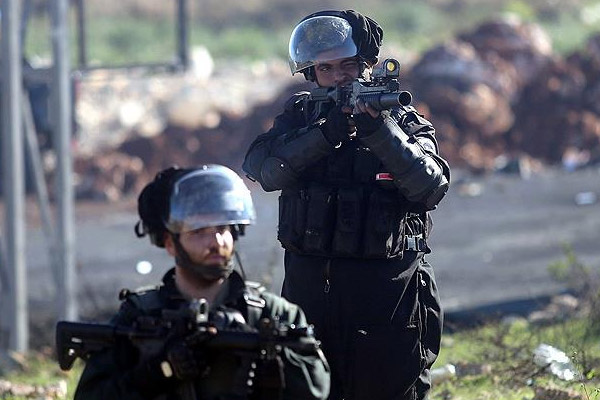 İsrail askerlerinin vurduğu Filistinli kız öldü