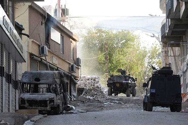 Nusaybin'de sokaklar yasağın 10. gününde